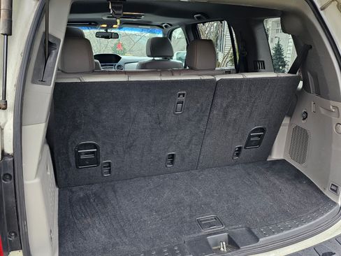 Used 2014 Honda Pilot Touring image 11