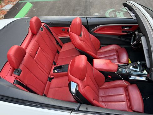 Used 2018 BMW 440i Convertible RWD image 4