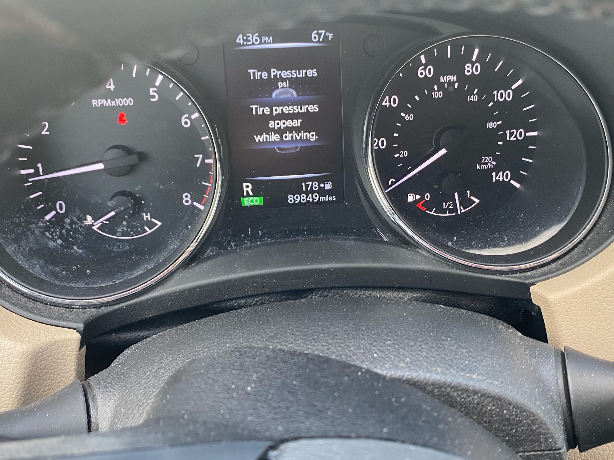 Used 2017 Nissan Rogue SL w/ SL Premium Package FWD image 9