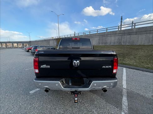 Used 2017 RAM 1500 Big Horn image 5