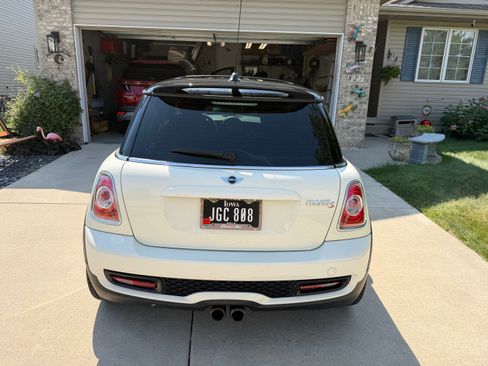 Used 2012 MINI Cooper S FWD image 2