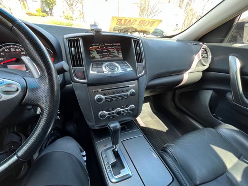 Used 2011 Nissan Maxima 3.5 SV w/ Sport Pkg FWD image 12