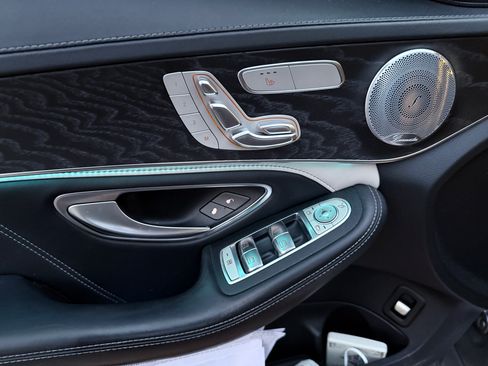 Used 2015 Mercedes-Benz C 63 AMG S image 15