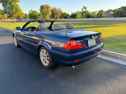 Used 2004 BMW 330Ci Convertible image 18