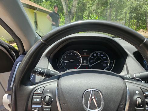 Used 2015 Acura TLX V6 w/ Technology Package FWD image 10