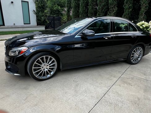 Used 2016 Mercedes-Benz C 300 4MATIC Sedan image 9