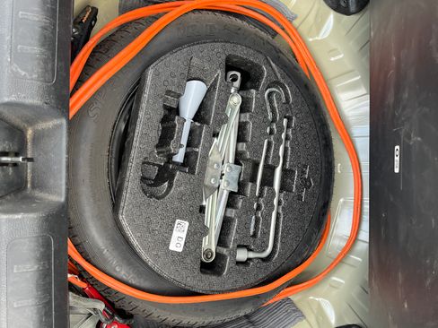 Used 2022 Honda Civic Sport image 9