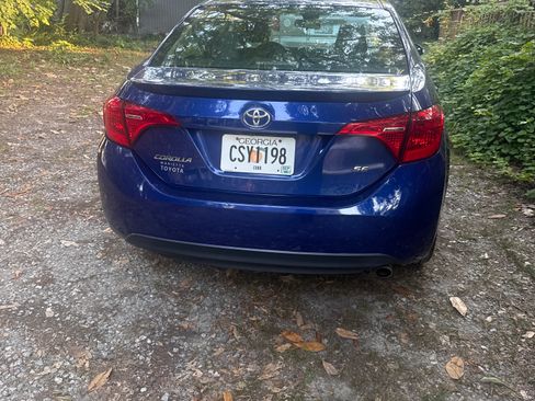 Used 2018 Toyota Corolla SE FWD image 1
