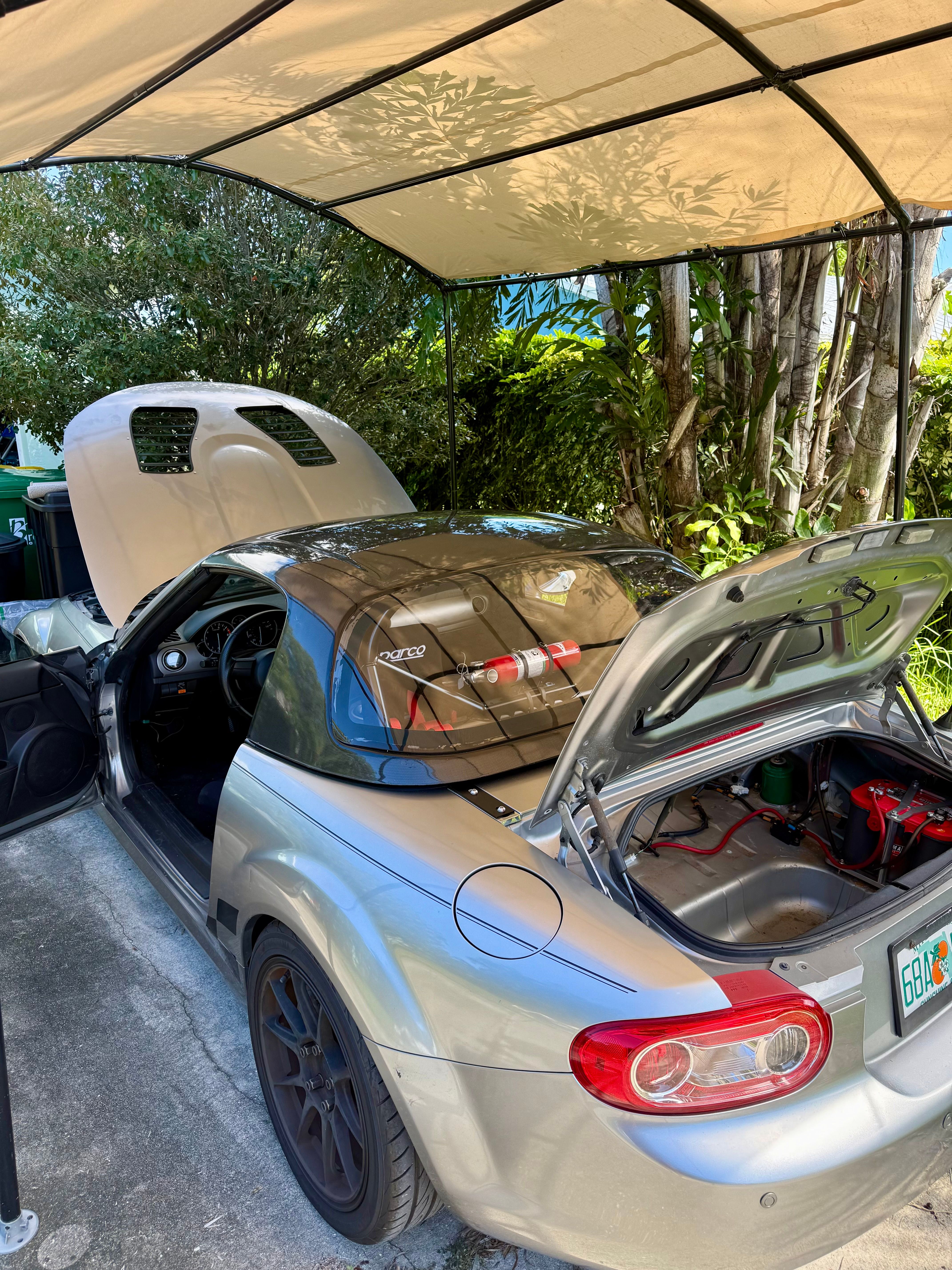 Used 2010 MAZDA MX-5 Miata Sport RWD image 13