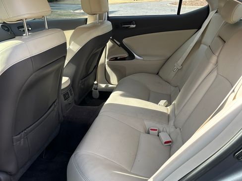 Used 2012 Lexus IS 250 image 2