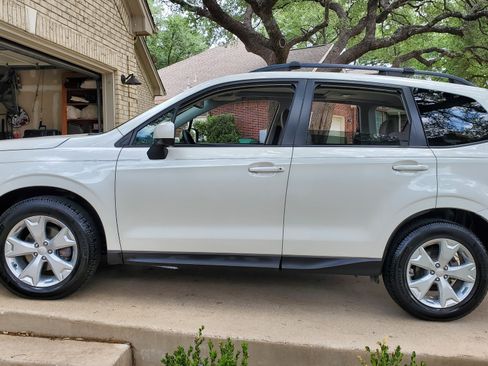 Used 2015 Subaru Forester 2.5i Premium w/ All-Weather Package image 1