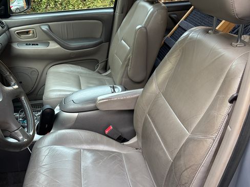 Used 2002 Toyota Sequoia Limited AWD/4WD image 11