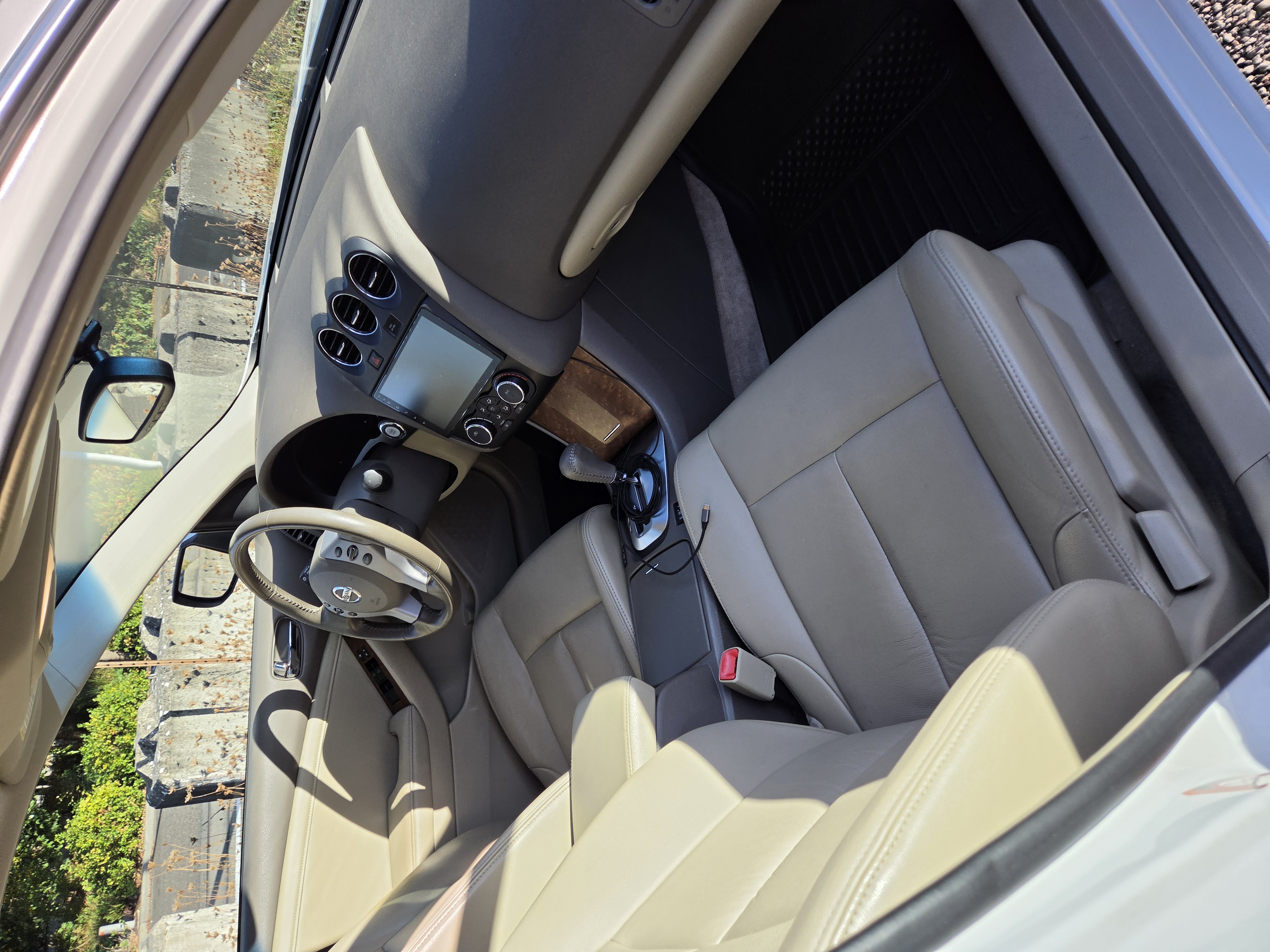 Used 2009 Nissan Altima 2.5 SL w/ SL Pkg FWD image 15