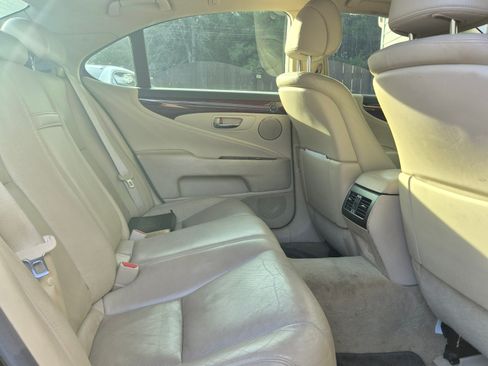 Used 2010 Lexus LS 460 460 Sedan 4D image 6