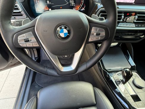 Used 2024 BMW X4 xDrive30i AWD/4WD image 5