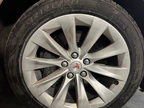 Used 2018 Tesla Model S 75D image 15