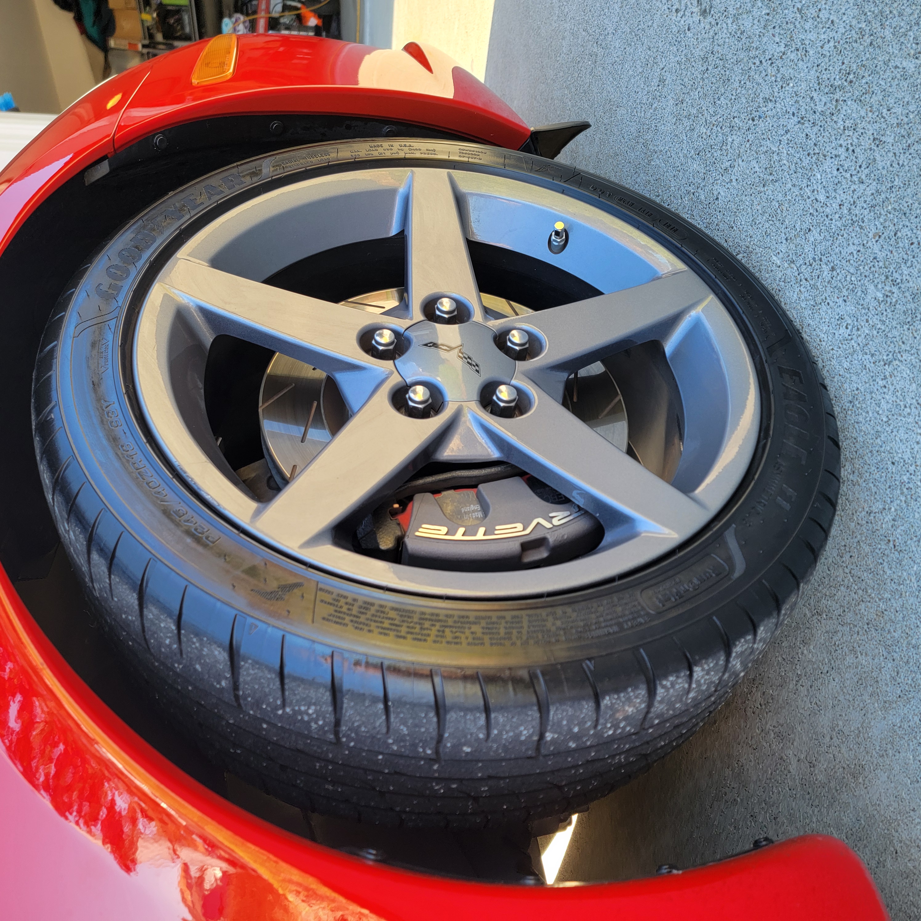 Used 2006 Chevrolet Corvette Coupe RWD image 8
