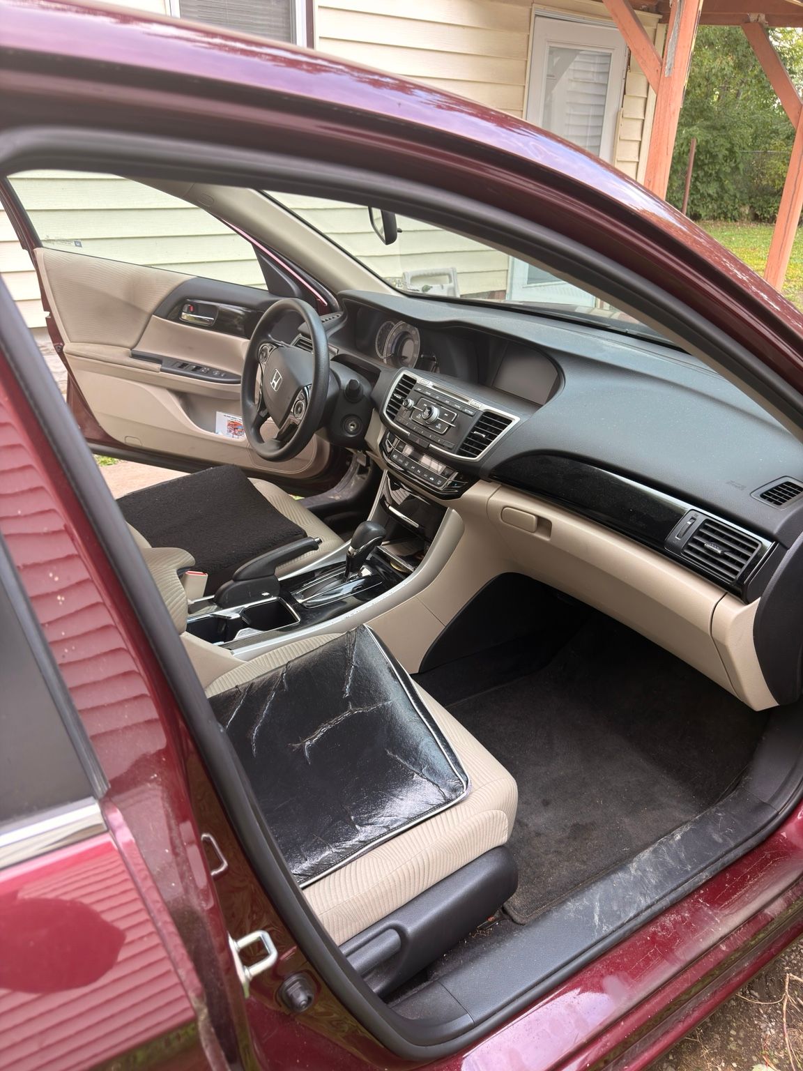 Used 2017 Honda Accord LX image 11