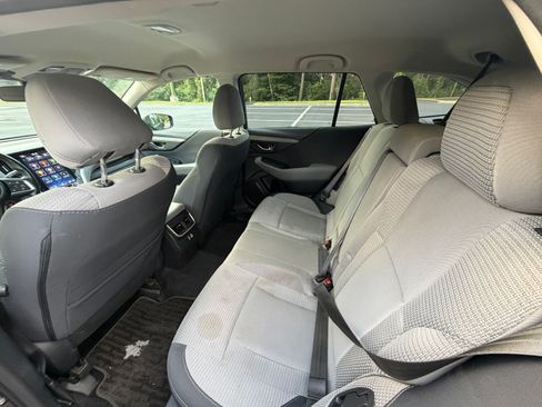 Used 2023 Subaru Outback Premium AWD/4WD image 25