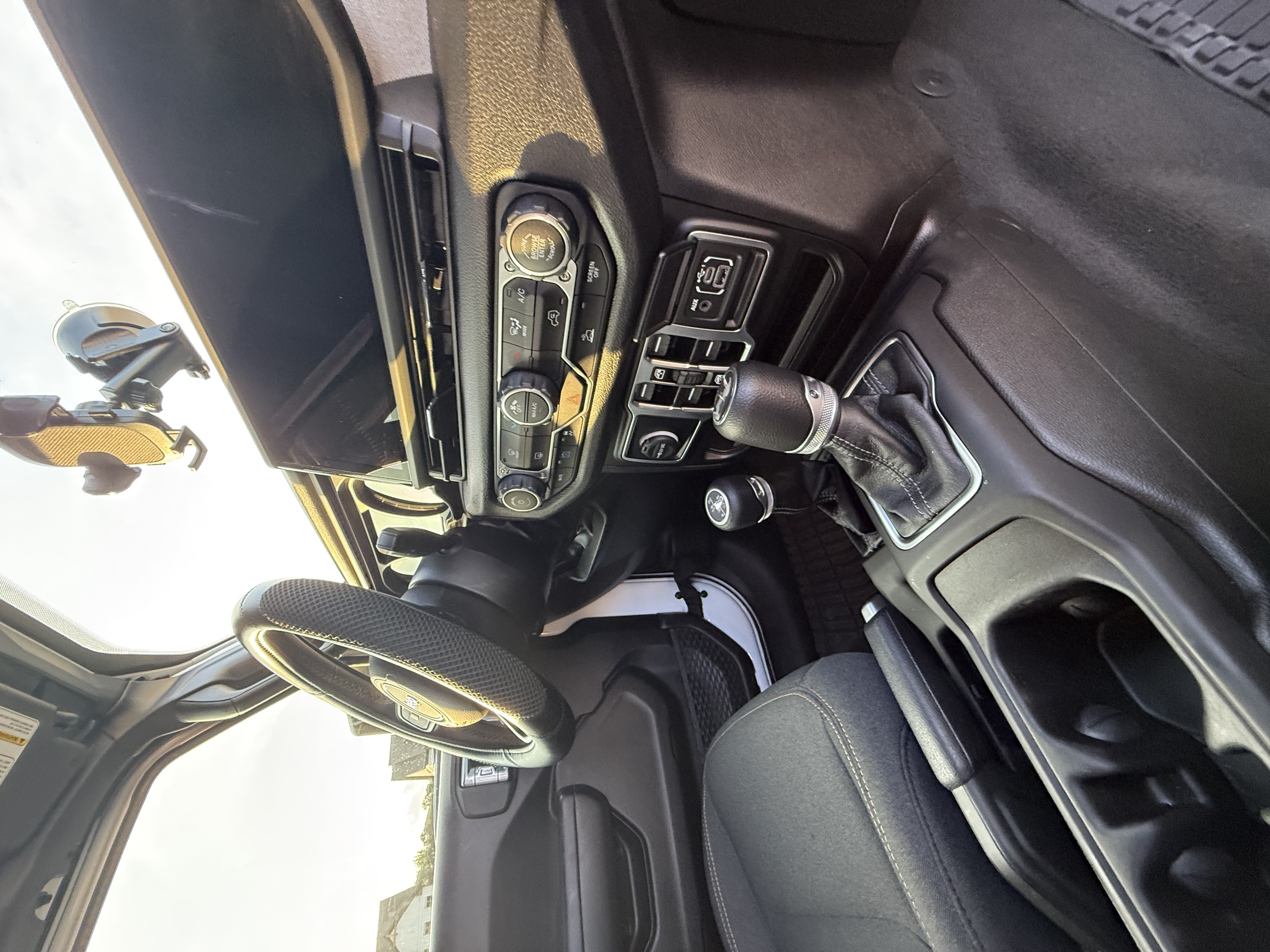 Used 2025 Jeep Wrangler Unlimited Sport S 4xe AWD/4WD image 9
