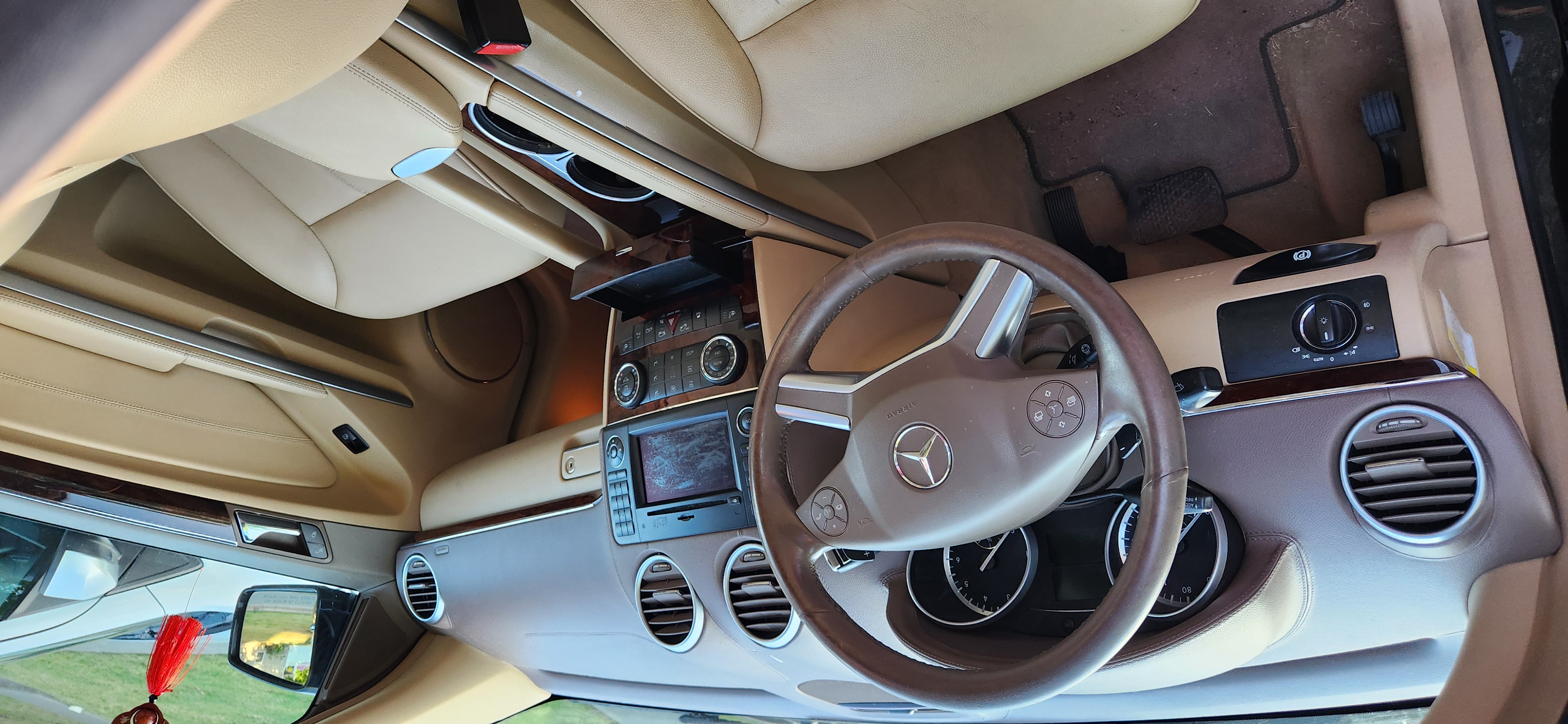 Used 2012 Mercedes-Benz GL 450 4MATIC image 6