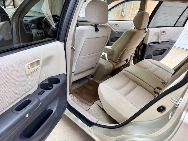 Used 2002 Toyota Highlander 2WD V6 w/ Appearance Pkg image 13
