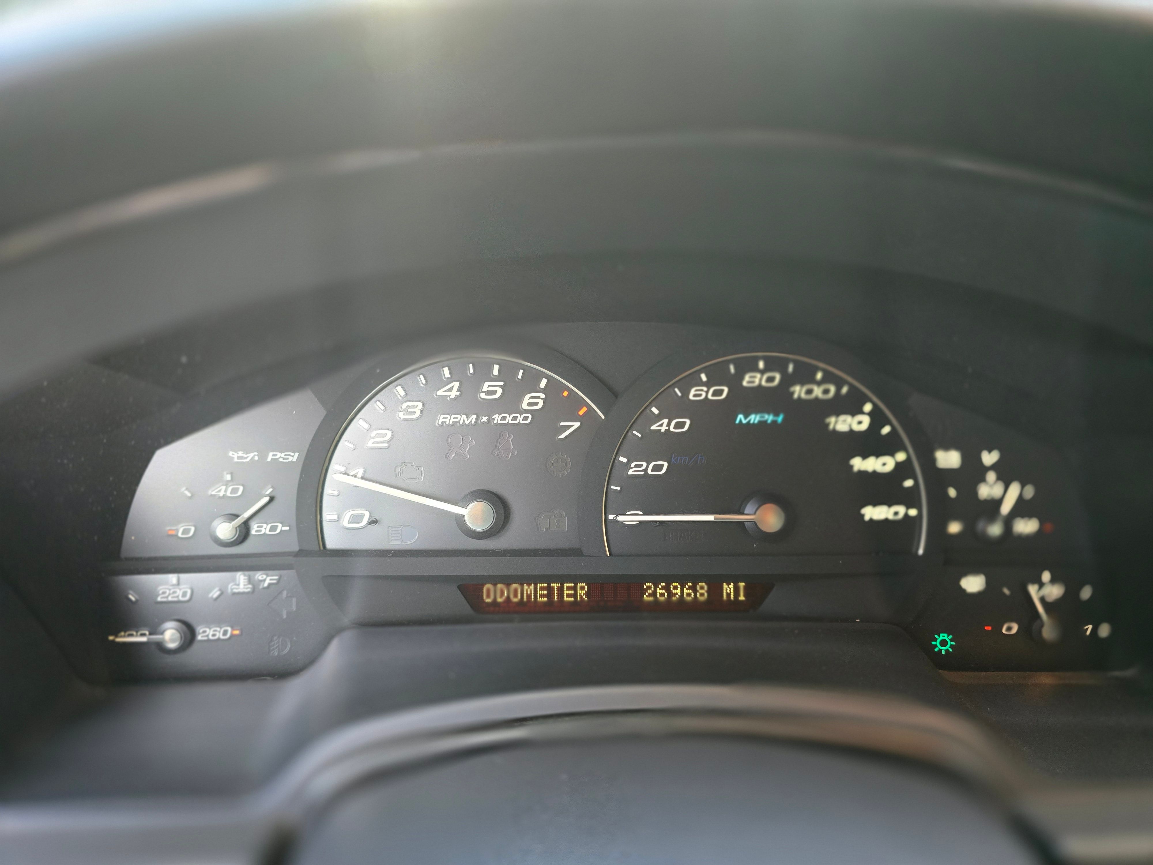 Used 2009 Cadillac XLR RWD image 14
