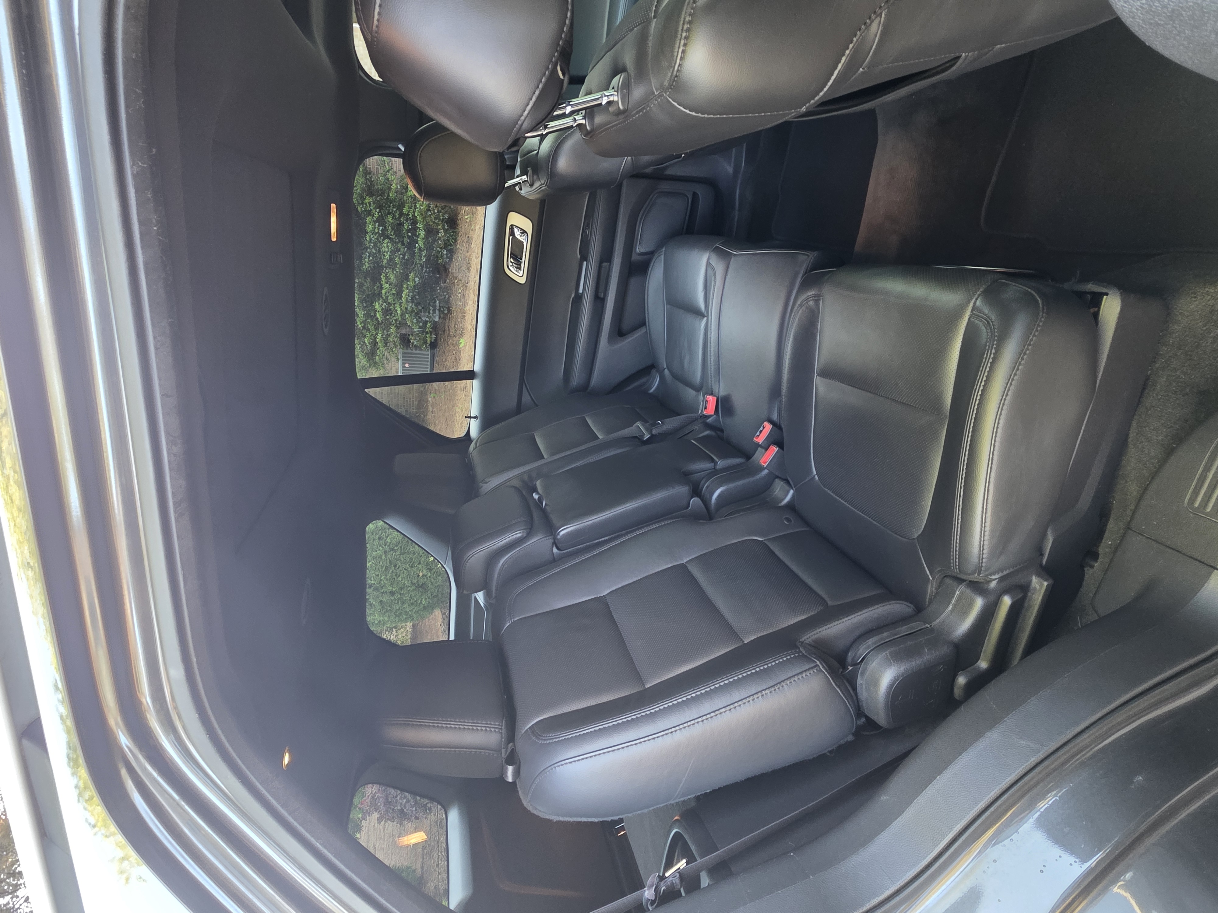 Used 2015 Ford Explorer Limited w/ Equipment Group 301A FWD image 8