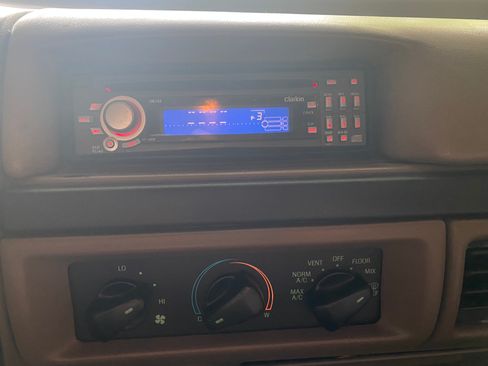 Used 1996 Ford F350 4x4 Crew Cab image 10