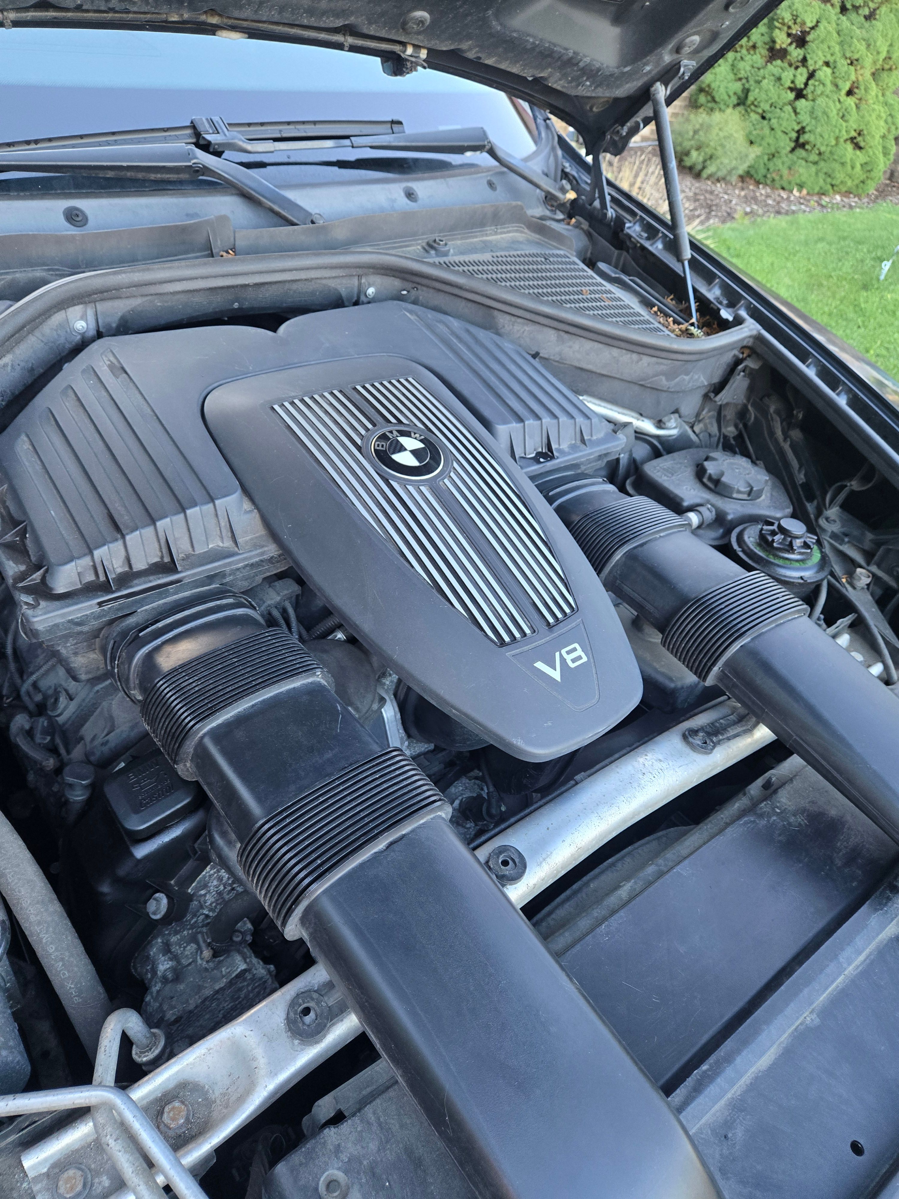 Used 2009 BMW X5 xDrive48i AWD/4WD image 16