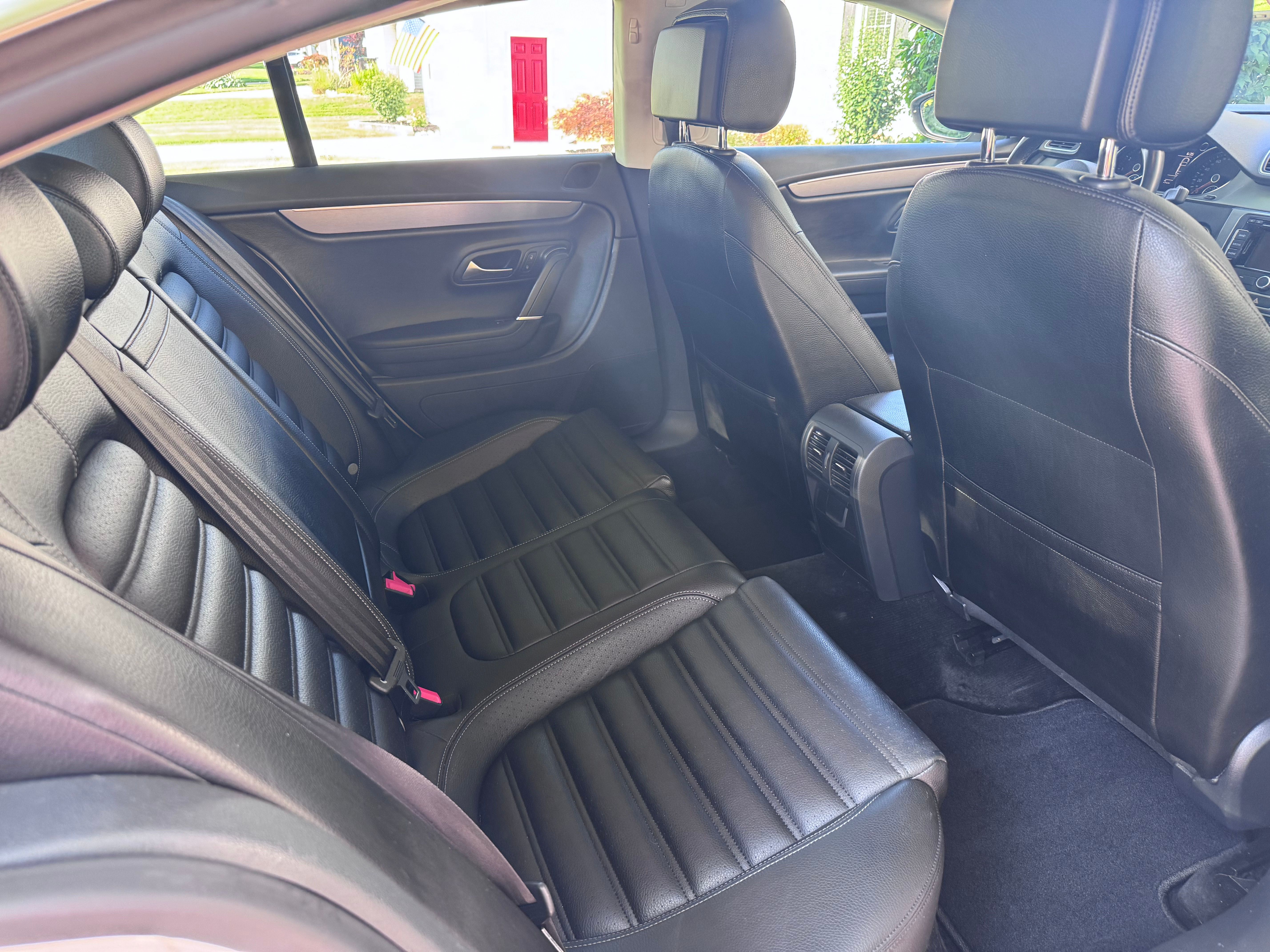 Used 2013 Volkswagen CC Lux FWD image 13
