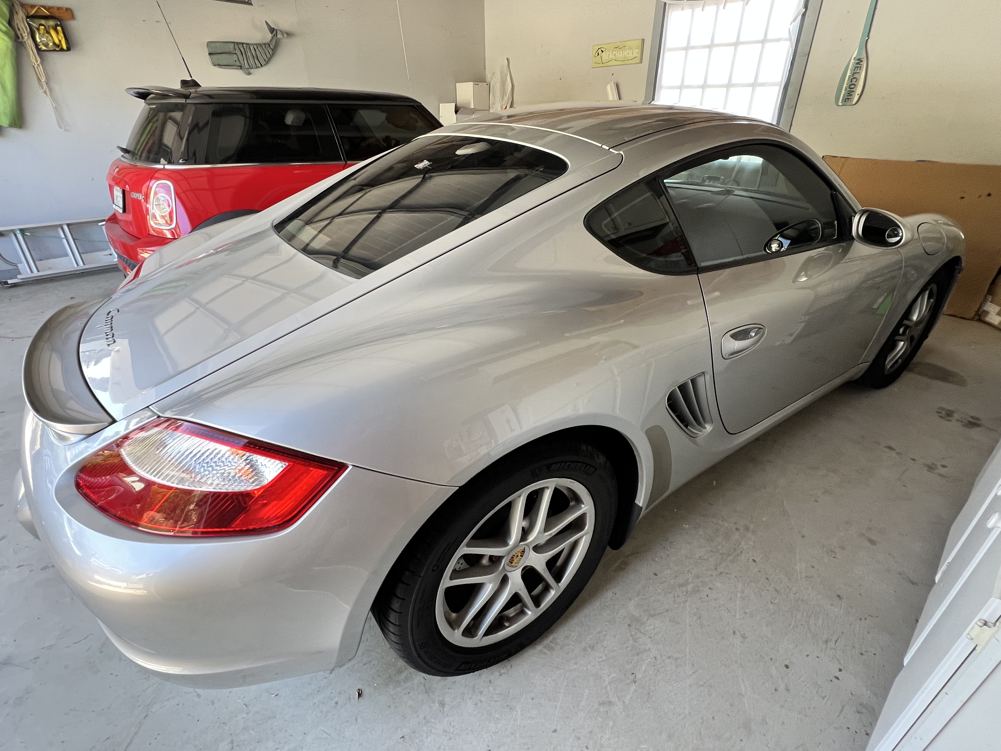 Used 2007 Porsche Cayman RWD image 2