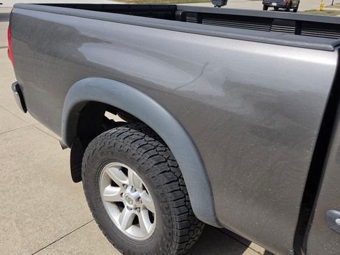 Used 2006 Toyota Tundra SR5 image 4