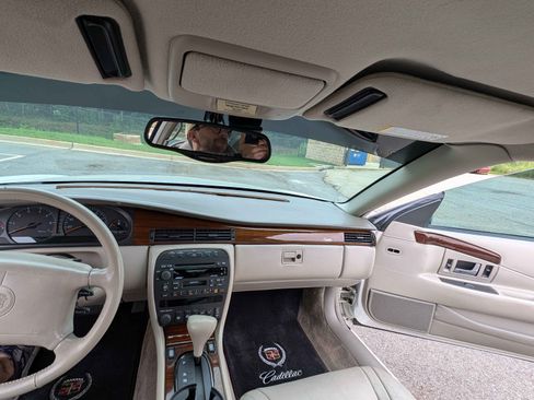 Used 2000 Cadillac Eldorado Touring image 20