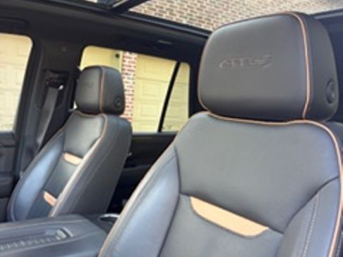 Used 2022 GMC Yukon AT4 image 10