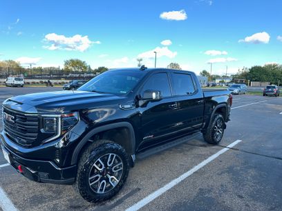 Used 2023 GMC Sierra 1500 AT4 w/ Technology Package