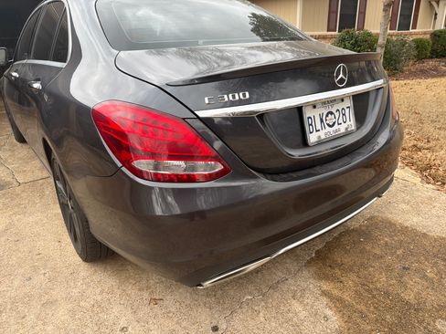 Used 2016 Mercedes-Benz C 300 Sedan image 11