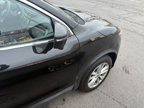 Used 2018 Nissan Rogue Sport SV w/ SV Technology Package image 6