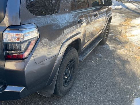 Used 2014 Toyota 4Runner SR5 Premium image 6