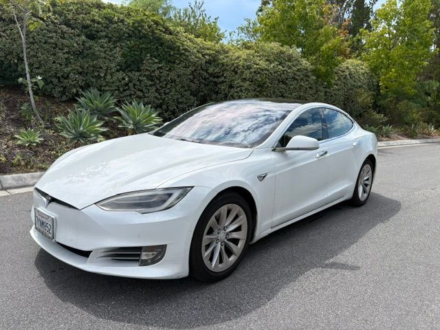 Used 2017 Tesla Model S 75 RWD image 1