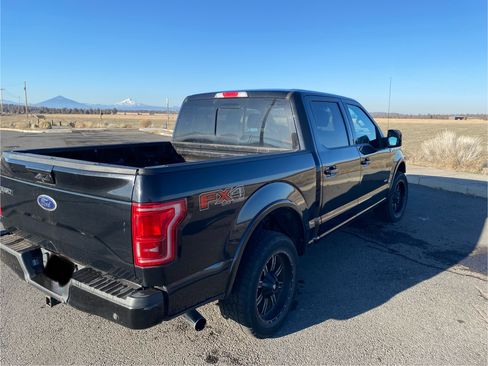 Used 2015 Ford F150 Lariat w/ Equipment Group 502A Luxury image 2