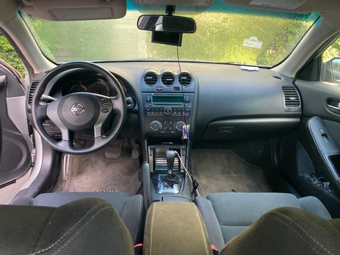 Used 2013 Nissan Altima 2.5 S FWD image 5