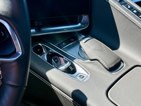 Used 2023 Chevrolet Corvette Stingray Premium Conv w/ Z51 Performance Package RWD image 16
