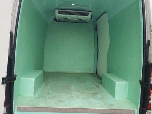 Used 2017 Mercedes-Benz Sprinter 2500 image 6