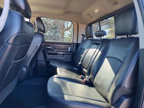 Used 2015 RAM 2500 Laramie w/ Protection Group image 6