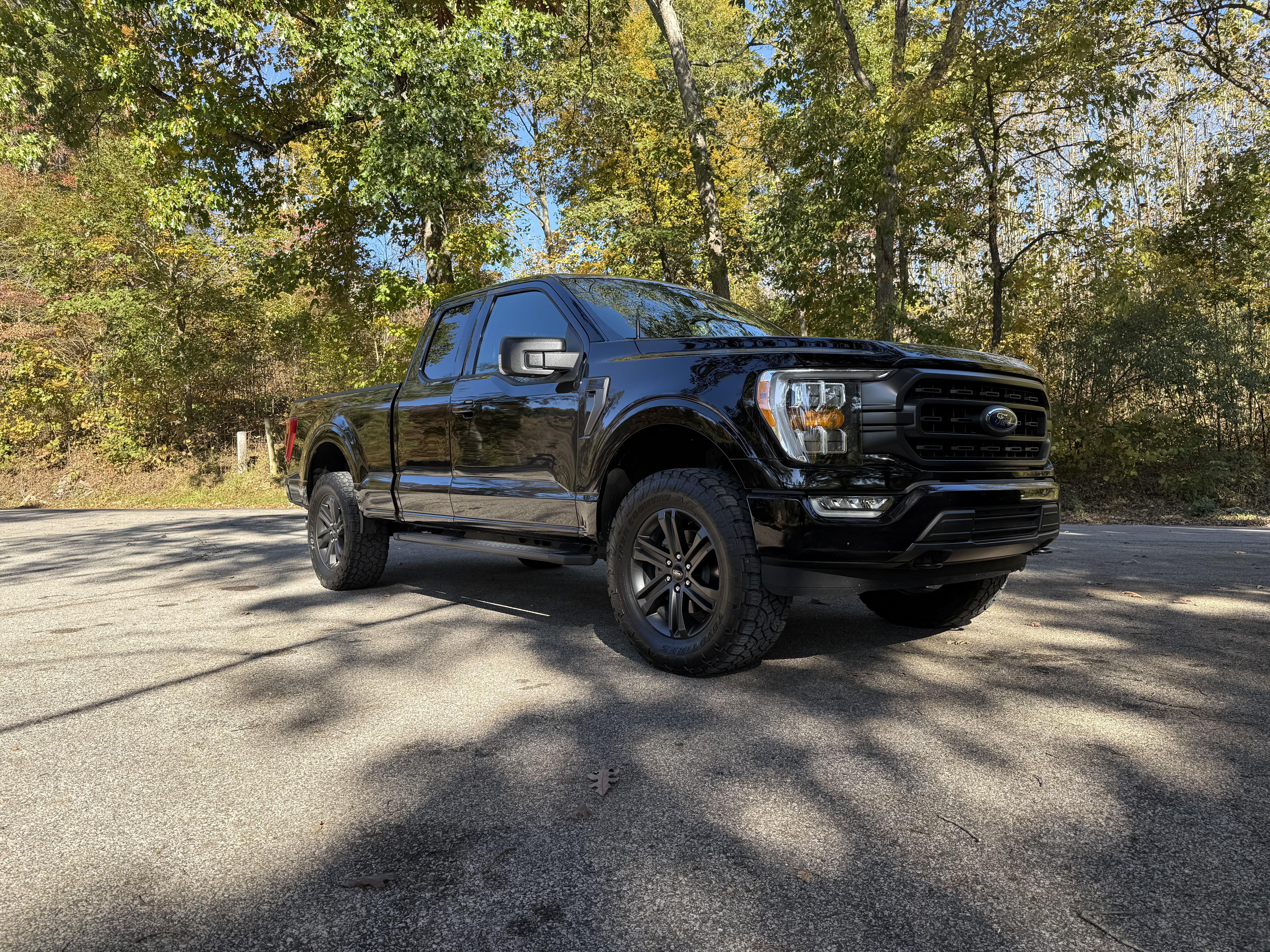 Used 2022 Ford F150 XLT w/ Equipment Group 302A High AWD/4WD image 15