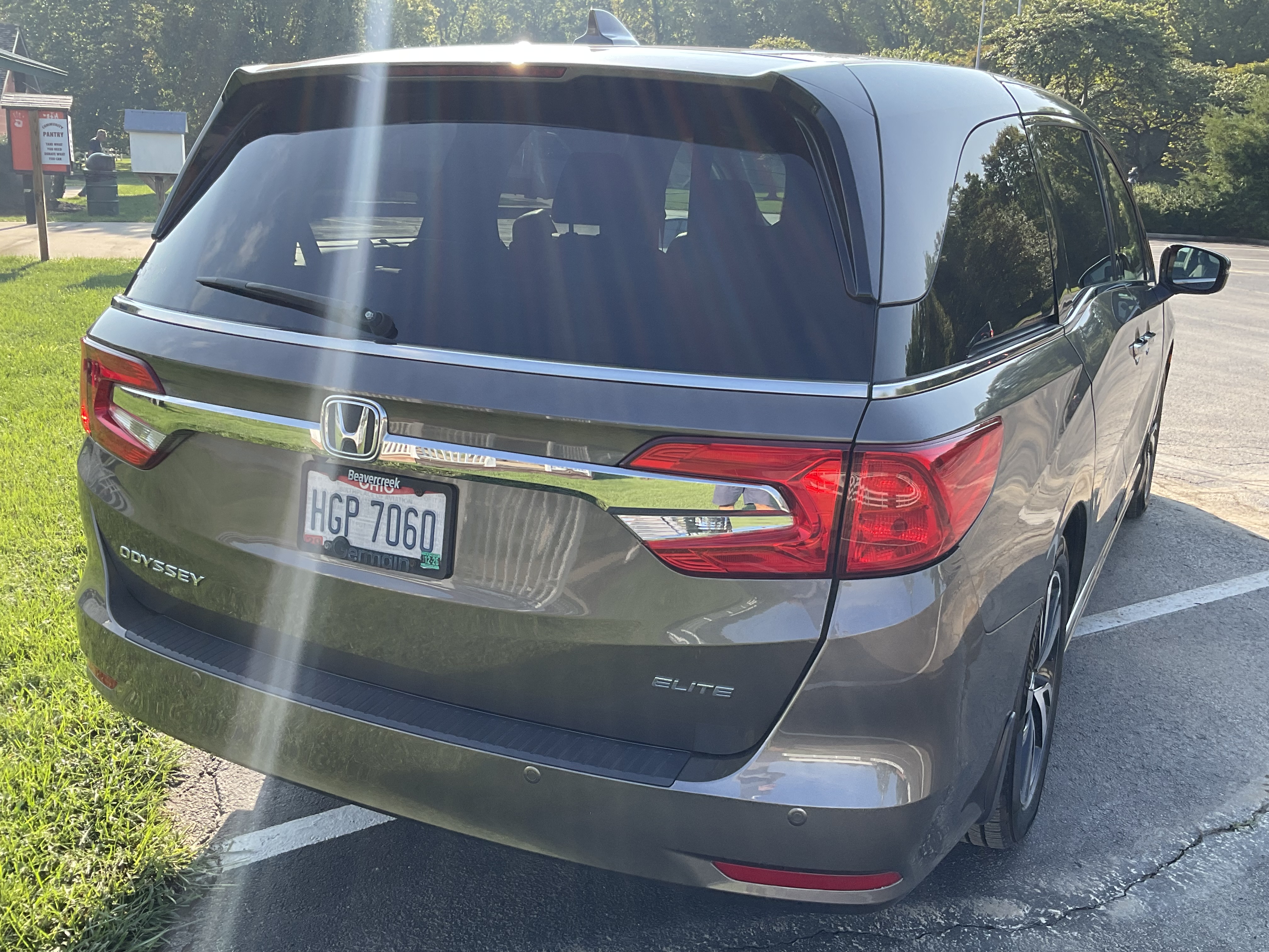 Used 2018 Honda Odyssey Elite image 9