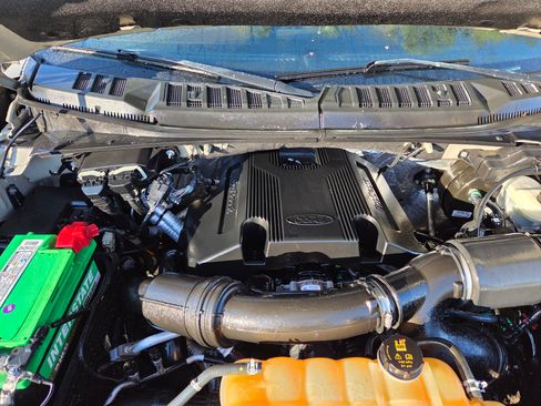 Used 2017 Ford F150 King Ranch w/ Equipment Group 601A Luxury image 5