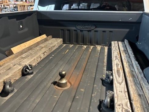 Used 2021 Ford F350 XLT image 5