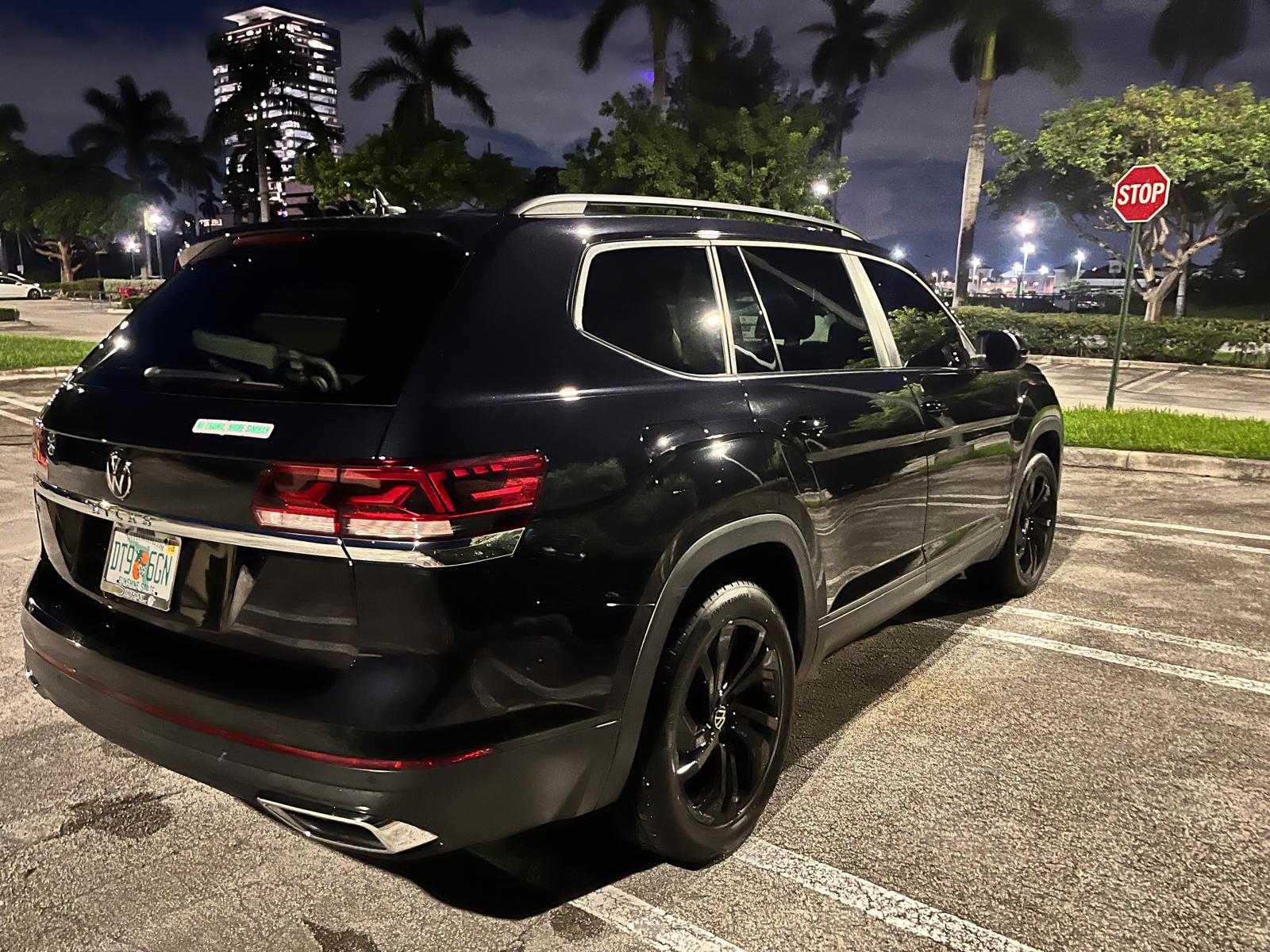 Used 2022 Volkswagen Atlas SE w/ Panoramic Sunroof Package FWD image 10
